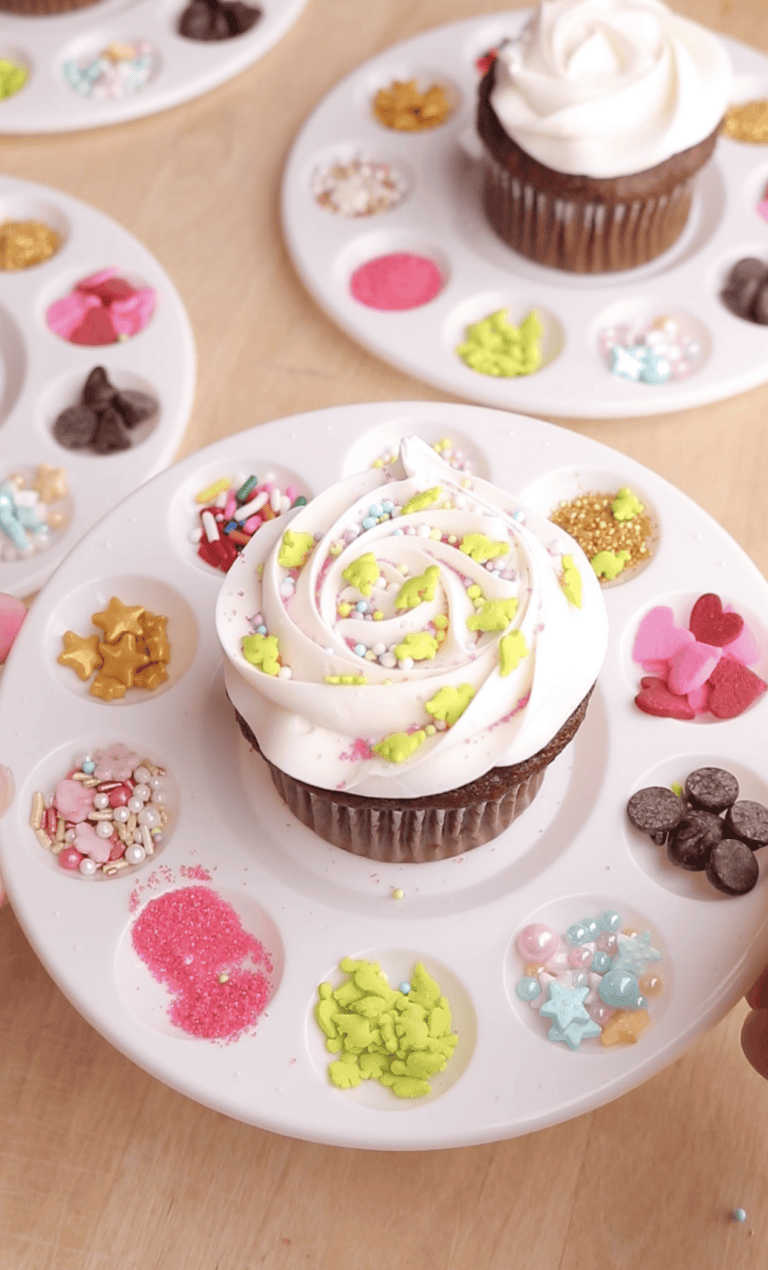 Set Up a Cupcake Decorating Party With Paint Palettes!